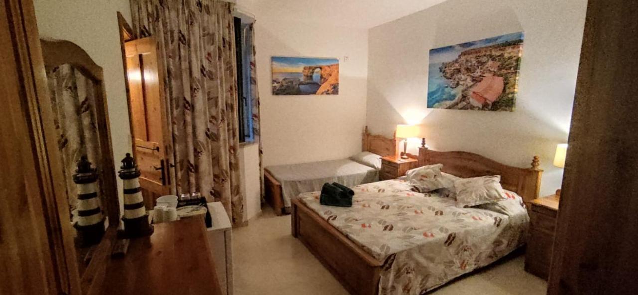 Private Double Bedroom & Private Bathroom & Shared Kitchen San Pawl il-Baħar Eksteriør bilde