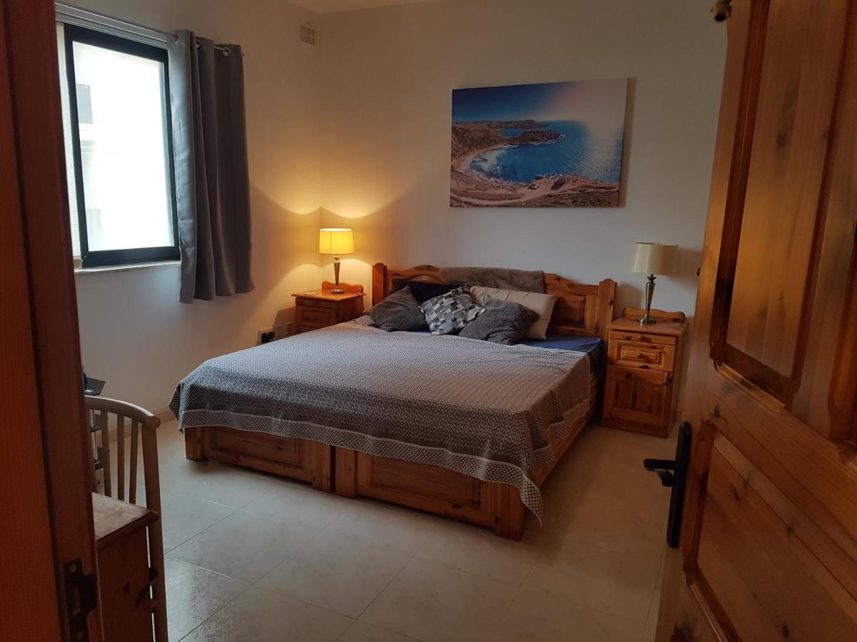 Private Double Bedroom & Private Bathroom & Shared Kitchen San Pawl il-Baħar Eksteriør bilde